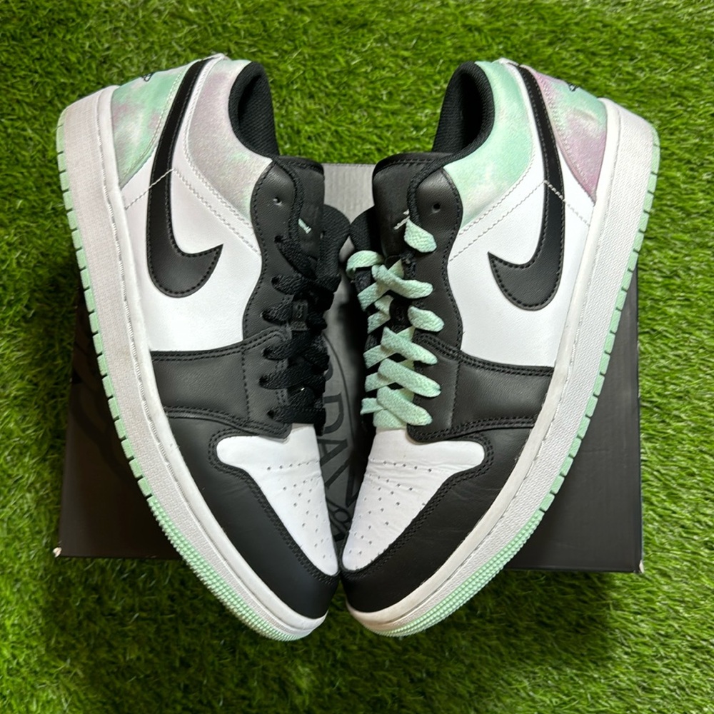 Jordan 1 Low